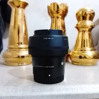 لنز دوربین سونی سیگما 30mm F1.4