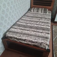 تخت یک نفره