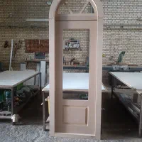 استخدام نیرو کار در کارگاه نجاری