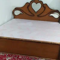 تختخواب دو نفری با تشک رویال