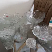 یک دست کامل ظر ف پذیرایی