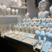 فقط ۱/۵ درصد بالای تابلو طلای بدون اجرت