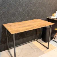 مبل و میز و صندلی و پرده در حد نو|دفتر کار|یزد, |دیوار