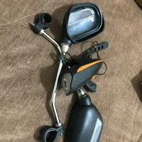 اینه بقلی دوچرخه چراغ ۳ حالت بوق داره و۳ حالت چراغ