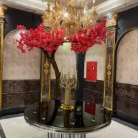 تالار پذیرایی امپراطور پایتخت