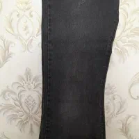 شلوار نو سایز ۳۱ خارجی میشه همون ۳۶ ما