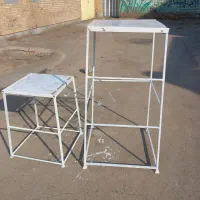 چهارپایه اهنی