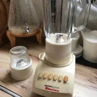 چرخ گوشت و ابمیوه گیری