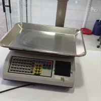فروش یه دستگاه ترازو پیرینت دار برند توزین صدر