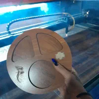 خدمات برش لیزر cnc دقیقه ای ۱۵۰۰ تومان