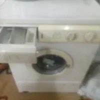 یک لباسشویی سالم سالم