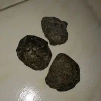 سنگ|جواهرات|قرچک, میرزائی جنوبی|دیوار