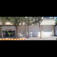 ۱۰۰ متر مغازه