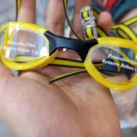 عینک شنا ، عینک استخر