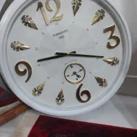 ساعت دیواری