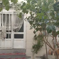 حسینیه.خانه‌به‌مسافرداده‌میشود