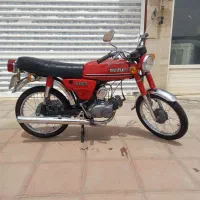 سوزوکی A80