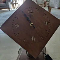 ساعت آباژور رومیزی چوبی