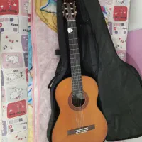 گیتار یاماها C70