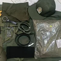 لباس سربازی|لباس|همدان, |دیوار