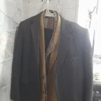سه عدد کت تکی و دو عدد شلوار پارچه ای