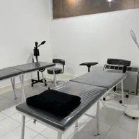 تخت تتو بدن و صورت، سه تیکه،چهار تیکه|آرایشگاه و سالن‌های زیبایی|خمینی‌شهر, |دیوار