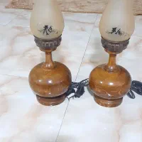 یک جفت لمپا برقی