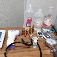 خدمات پزشک پرستاری سرم پانسمان سوندتزریقات در منزل|خدمات آرایشگری و زیبایی|تبریز, |دیوار