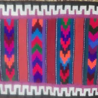 گلیم پادری|پادری|نجفآباد, شریعتی غربی|دیوار