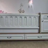 تخت دو منظوره نوزاد و نوجوان