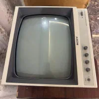 مونیتور سونی  قدیمی و آکبند و وی سی دی قدیمی