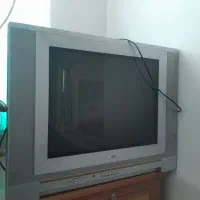 تلویزیون سونی ۲۱ اینچ سه تا سالم با میز|تلویزیون و پروژکتور|قم, نیروگاه|دیوار