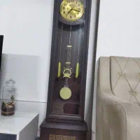 ساعت ایستاده سالم وتمیز