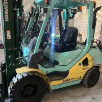 اجاره و تعمیرات لیفتراک