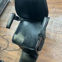 فروش دکور آرایشگاه و صندلی برقی|آرایشگاه و سالن‌های زیبایی|یزد, |دیوار