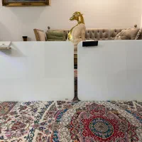 یک عدد گلس برد مغناطیسی رنگ سفید