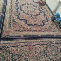 فرش سورمه ای تمیز درحد نو