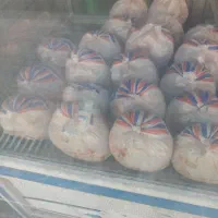 کارگر مرغ فروشی