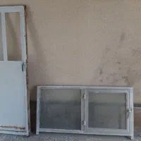 فروش یک عدد درب آهنی و پنجره وبوفه
