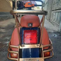 مواور وسپا کلاسیک ویترینی