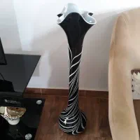 گلدان شیشه ای