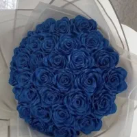 دسته گل ۳۰شاخه ابی کاربنی