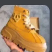 کفش مردانه سایز۴۲ ولی به۴۲هم میخوره