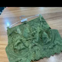 شورت و سوتین