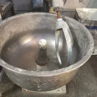 فر و لوازم قنادی|فروشگاه و مغازه|بروجرد, |دیوار