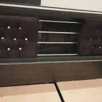 تختخواب دو نفره در حد نو|تخت و سرویس خواب|یزد, |دیوار