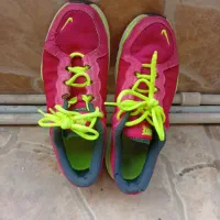 کتونی دخترانه درحدنو