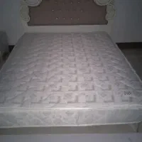 تخت خواب دو نفره