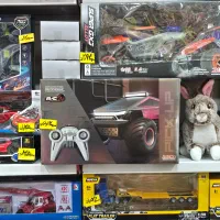 ماشینِ کنترل شارژیِ پُرسُرعتِ تِسلا