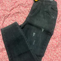 شلوار لی زنانه